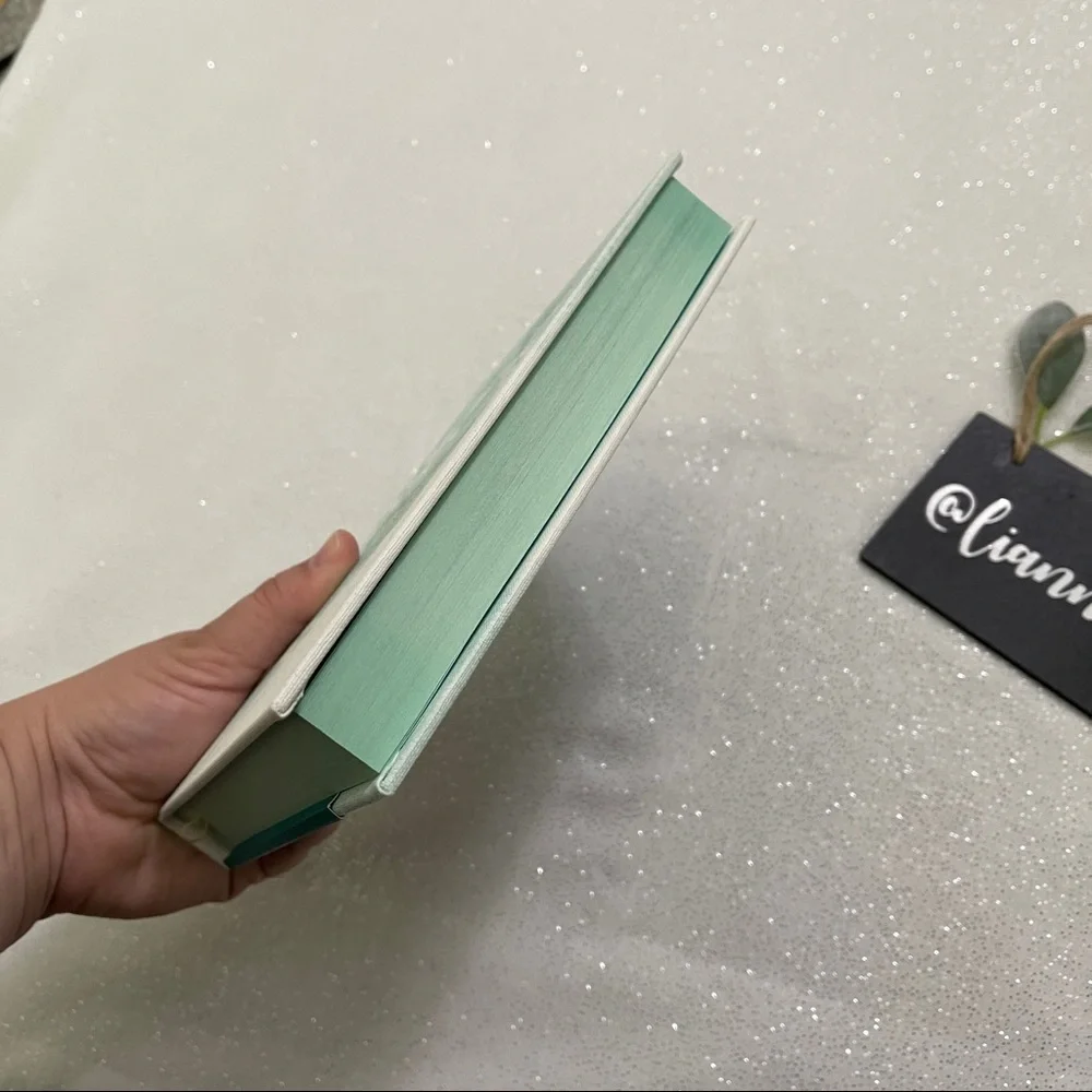 Embraced by Lysa TerKeurst - Picture 6 of 7